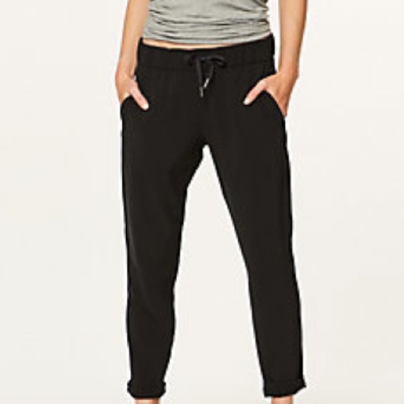 lululemon athletica Pants - Lululemon - On the fly 7/8 pant woven